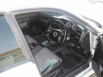 2000 Subaru Legacy B4 Photos