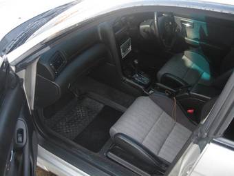 2000 Subaru Legacy B4 Pictures