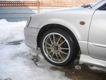 2000 Subaru Legacy B4 Photos