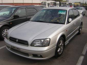 2000 Subaru Legacy B4 Photos