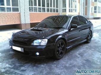 2000 Subaru Legacy B4 Photos