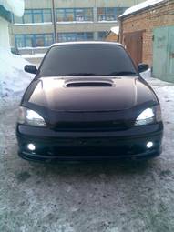 2000 Subaru Legacy B4 Pictures