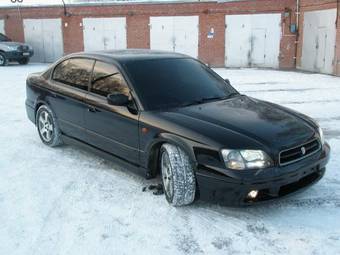 2000 Subaru Legacy B4 Pictures