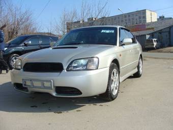 2000 Subaru Legacy B4 Pics