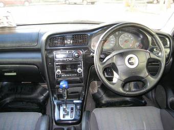 2000 Subaru Legacy B4 Photos