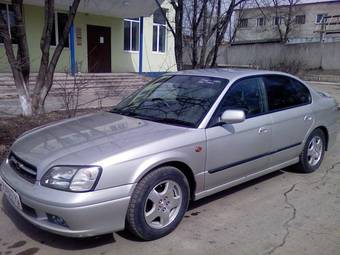 2000 Subaru Legacy B4 Photos