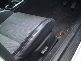 2000 Subaru Legacy B4 Pictures