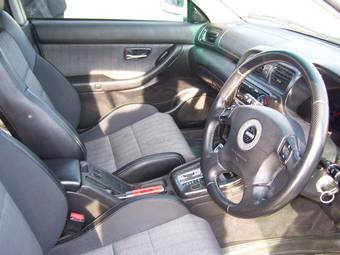 2000 Subaru Legacy B4 Images