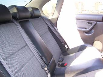 2000 Subaru Legacy B4 Pictures