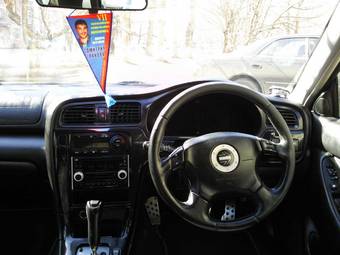 2000 Subaru Legacy B4 Images