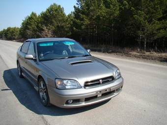 2000 Subaru Legacy B4 Photos