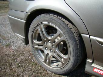 2000 Subaru Legacy B4 Images