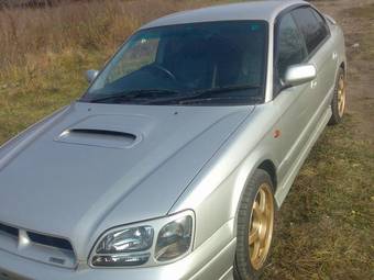 2000 Subaru Legacy B4 Photos