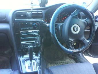 2000 Subaru Legacy B4 Photos