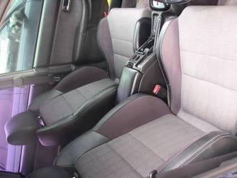 2000 Subaru Legacy B4 Pics