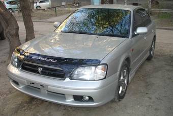2000 Subaru Legacy B4 Photos