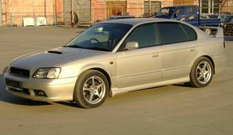 2000 Subaru Legacy B4 Pictures