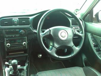 2000 Subaru Legacy B4 Pictures