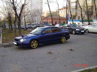 2000 Subaru Legacy B4 Pictures
