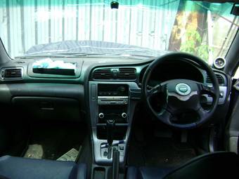 2000 Subaru Legacy B4 Photos