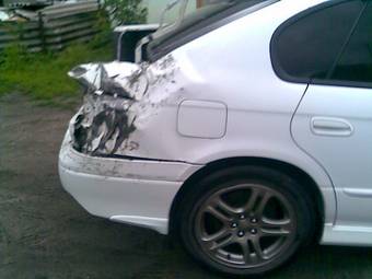 2000 Subaru Legacy B4 Photos