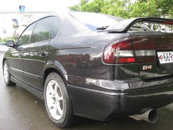 2000 Subaru Legacy B4 Photos