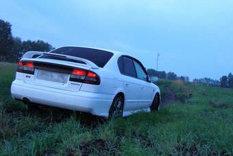 2000 Subaru Legacy B4 Pictures