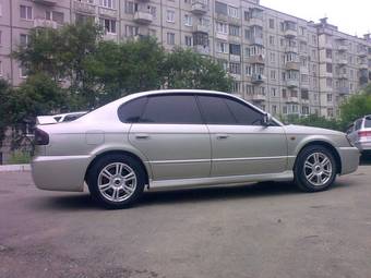 2000 Subaru Legacy B4 Photos