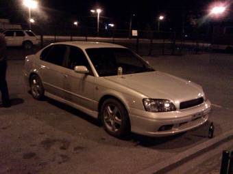 2000 Subaru Legacy B4 Photos