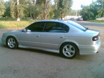 2000 Subaru Legacy B4 Pictures