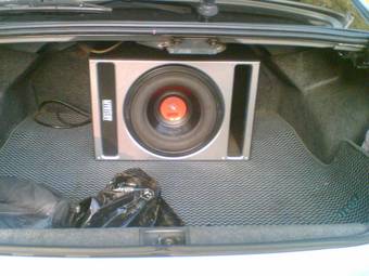 2000 Subaru Legacy B4 Photos