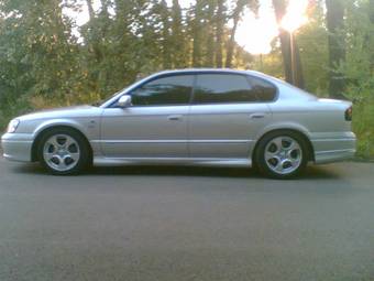 2000 Subaru Legacy B4 Pictures