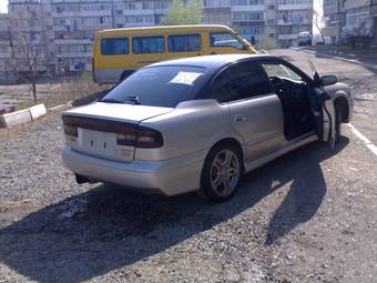 2000 Subaru Legacy B4 Pictures
