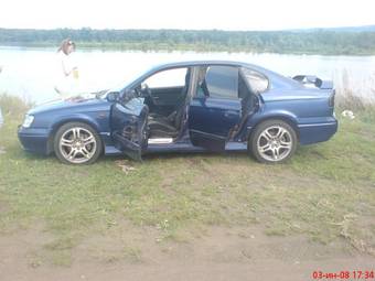 2000 Subaru Legacy B4 Photos