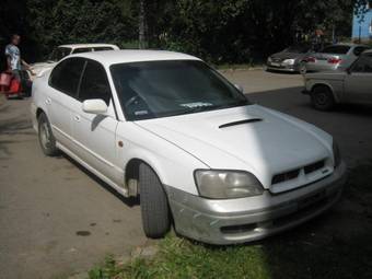 2000 Subaru Legacy B4 Photos