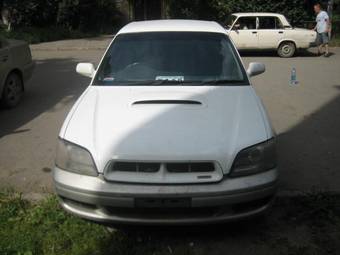 2000 Subaru Legacy B4 Pictures