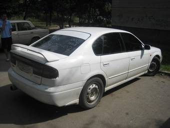 2000 Subaru Legacy B4 Photos