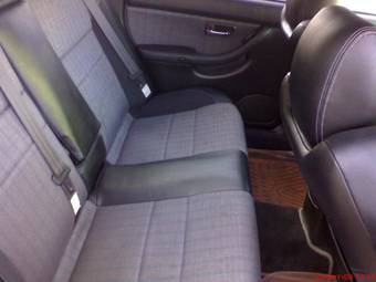2000 Subaru Legacy B4 Pictures