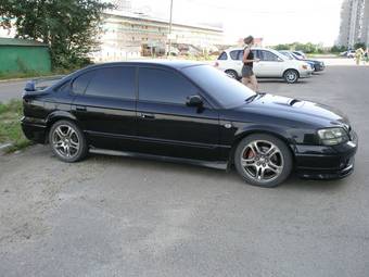 2000 Subaru Legacy B4 Pictures