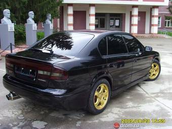 2000 Subaru Legacy B4 Pictures