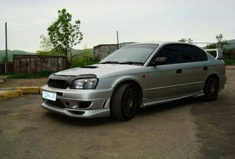 2000 Subaru Legacy B4 Photos