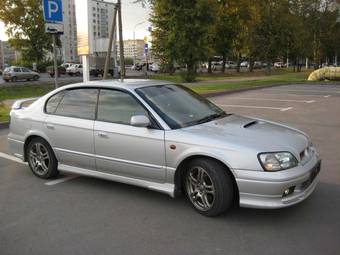 2000 Subaru Legacy B4 Photos