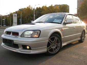 2000 Subaru Legacy B4 Images