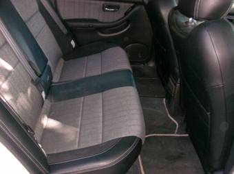 2000 Subaru Legacy B4 Pictures