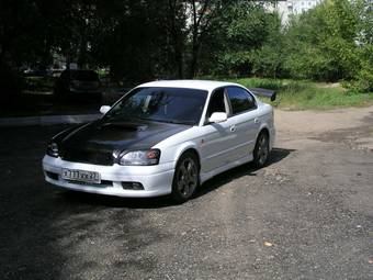 2000 Subaru Legacy B4 Photos