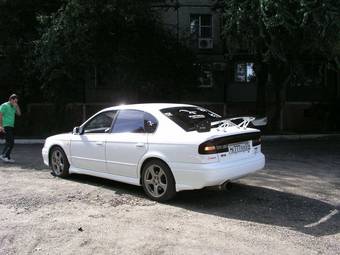 2000 Subaru Legacy B4 Pictures