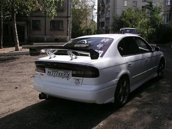 2000 Subaru Legacy B4 Photos