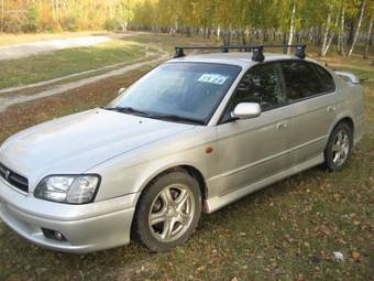 2000 Subaru Legacy B4 Pictures