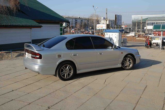 2001 Subaru Legacy B4