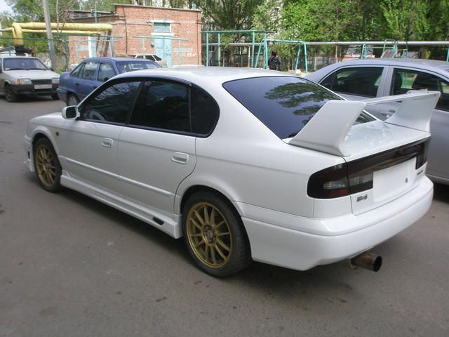 2001 Subaru Legacy B4